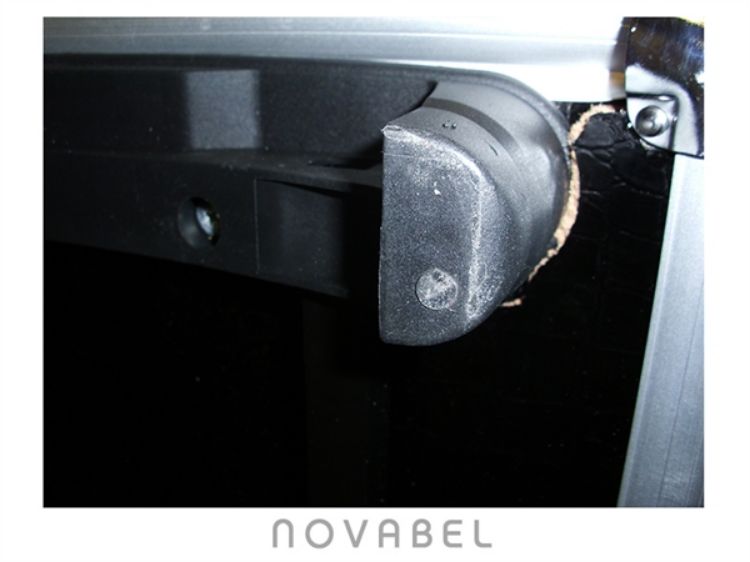 Imagen de Maletín Trolley para Estética y Peluquería Negro FH con TARA (2)