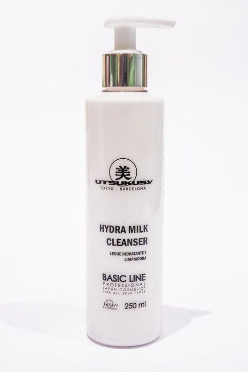 Imagen de Leche Limpiadora Utsukusy Basic Line  250 ml.
