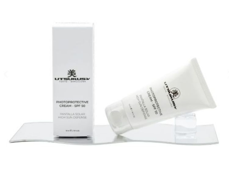 Imagen de Crema Facial Utsukusy Fotoprotectora Láser 50 ml