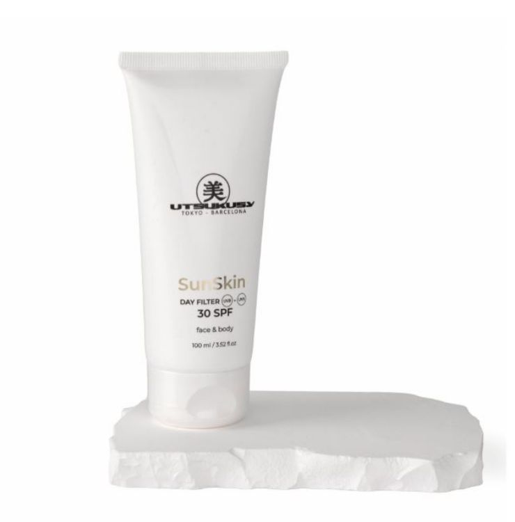 Imagen de Sun Skin SPF30 Utsukusy Crema Solar  100 ml